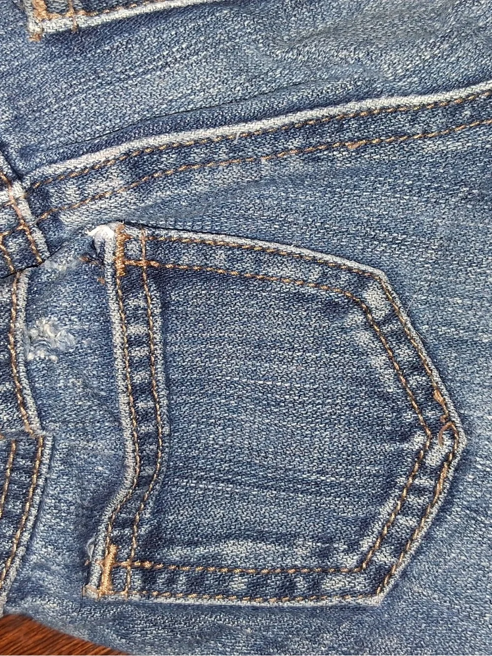 Old Navy Toddler Denim Jeans in Blue with Green Stitching